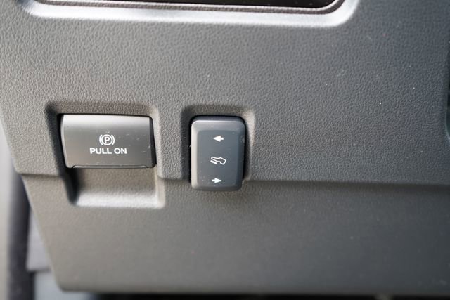 Used 2025 Ford F250 Platinum AWD/4WD image 26