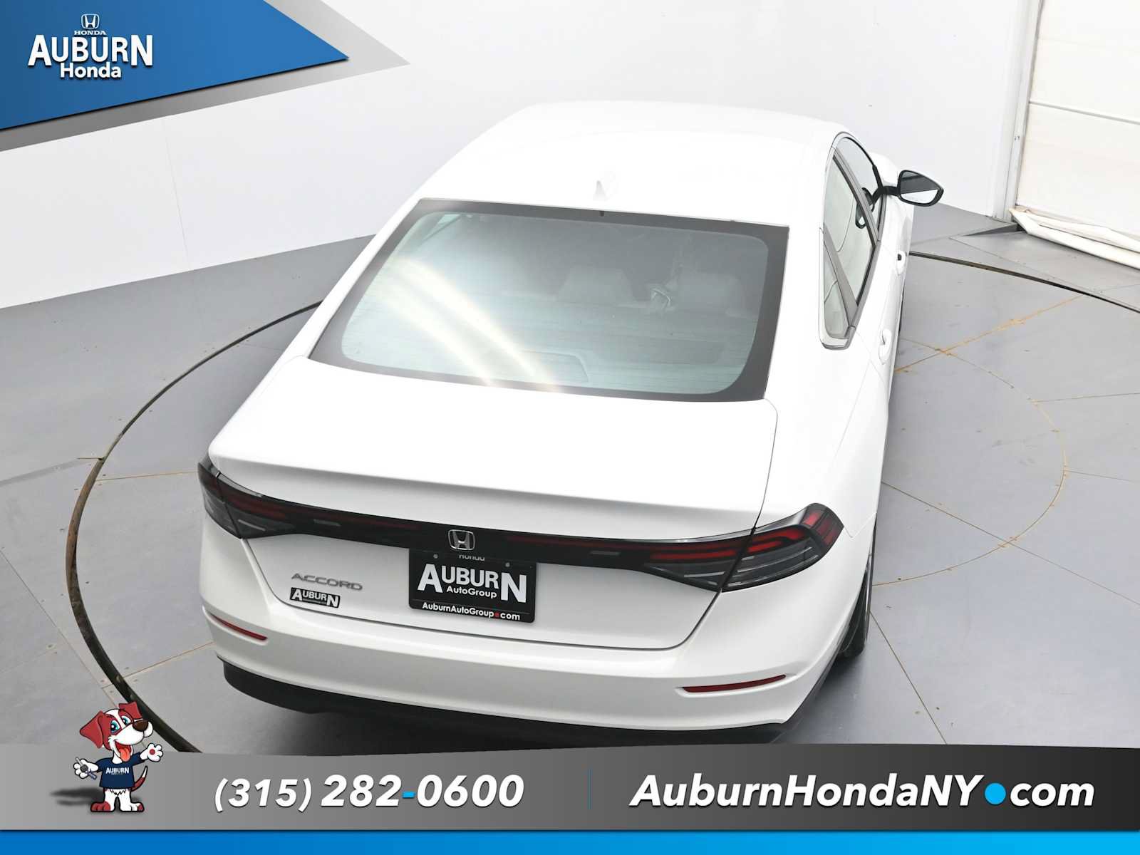 Used 2023 Honda Accord LX image 36