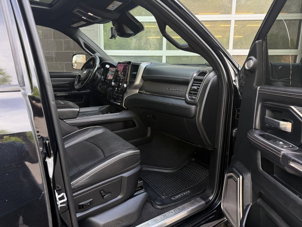 Used 2021 RAM 2500 Limited AWD/4WD image 49