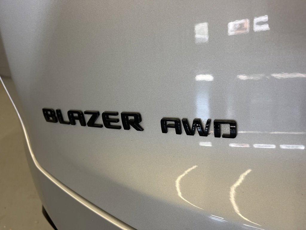 Used 2019 Chevrolet Blazer RS w/ Sun and Wheels Package image 39