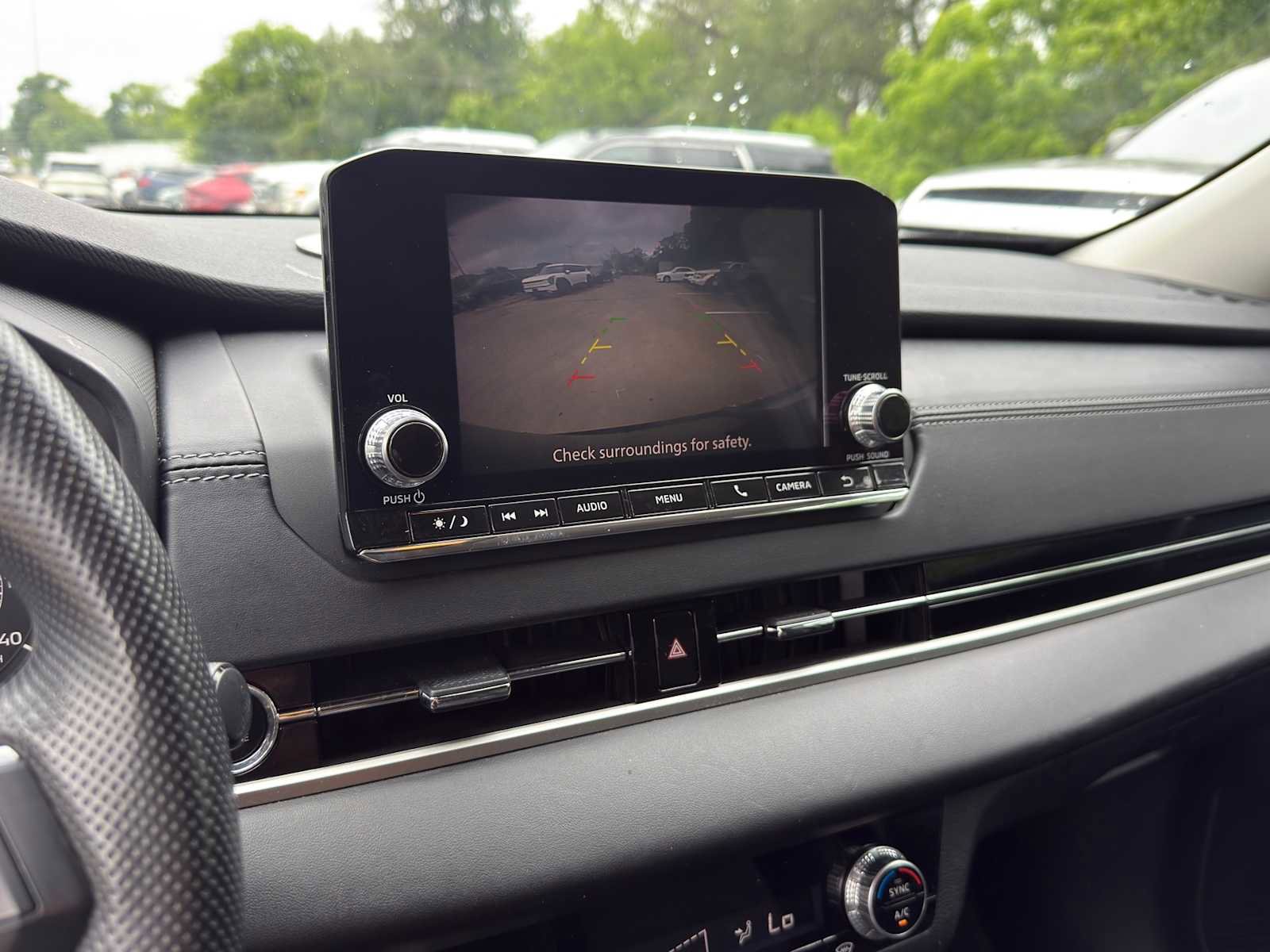 Used 2022 Mitsubishi Outlander ES image 11