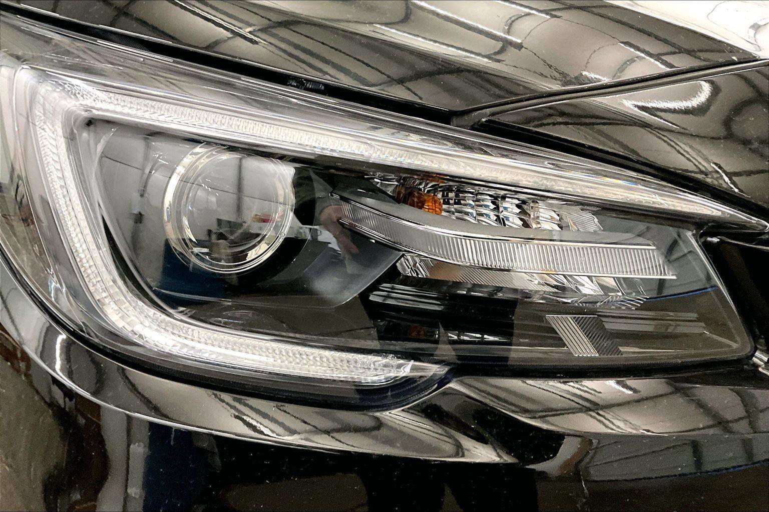 Used 2018 Subaru Outback 2.5i Limited image 28