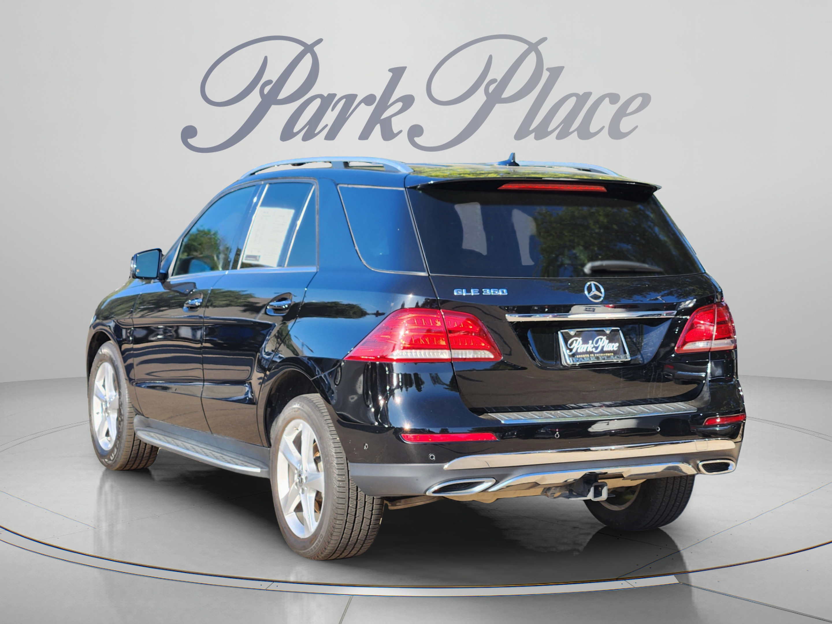 Used 2018 Mercedes-Benz GLE 350 image 3