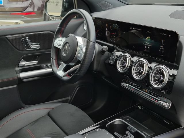 Certified 2023 Mercedes-Benz GLA 250 image 11