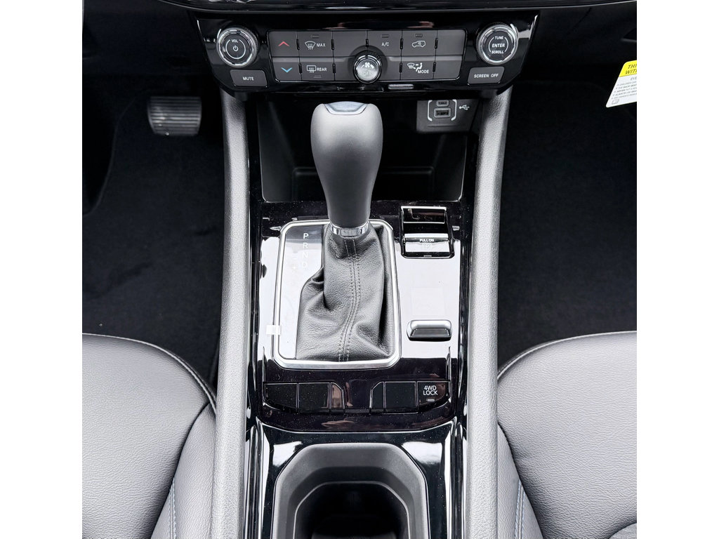 New 2026 Jeep Compass Latitude image 18