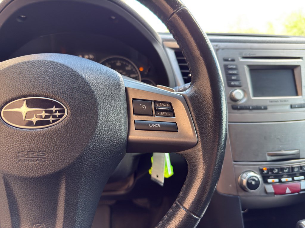 Used 2013 Subaru Outback 2.5i Premium AWD/4WD image 15