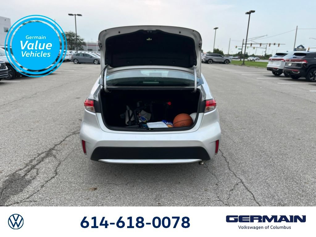 Used 2020 Toyota Corolla LE FWD image 10
