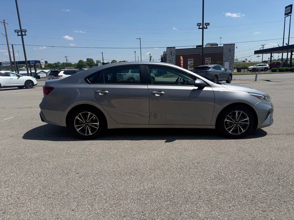 Used 2024 Kia Forte LXS FWD image 8