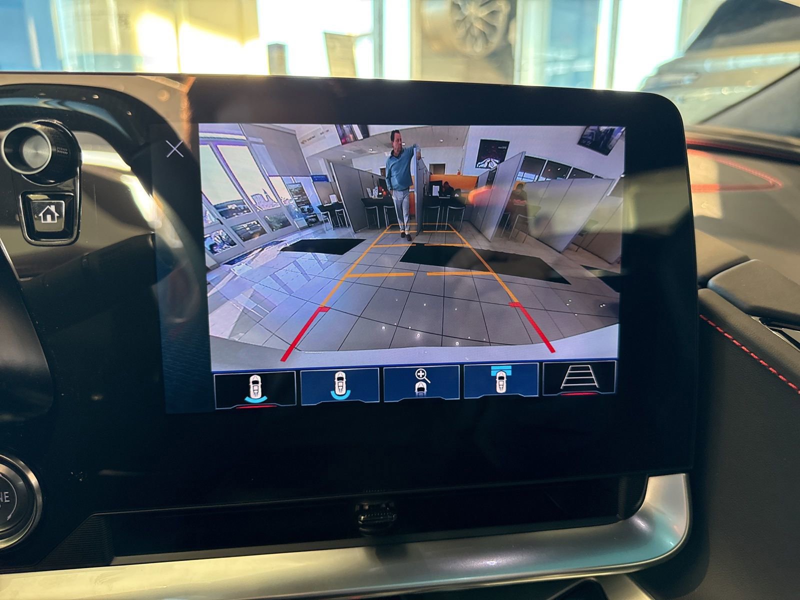 New 2025 Chevrolet Corvette E-Ray image 22