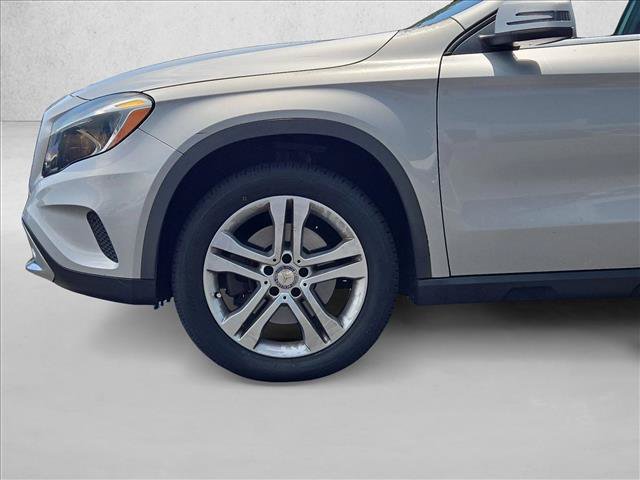 Used 2017 Mercedes-Benz GLA 250 4MATIC image 26