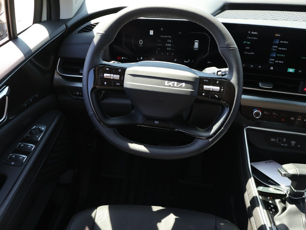 New 2027 Kia Carnival SX w/ Dark Edition Package FWD image 19