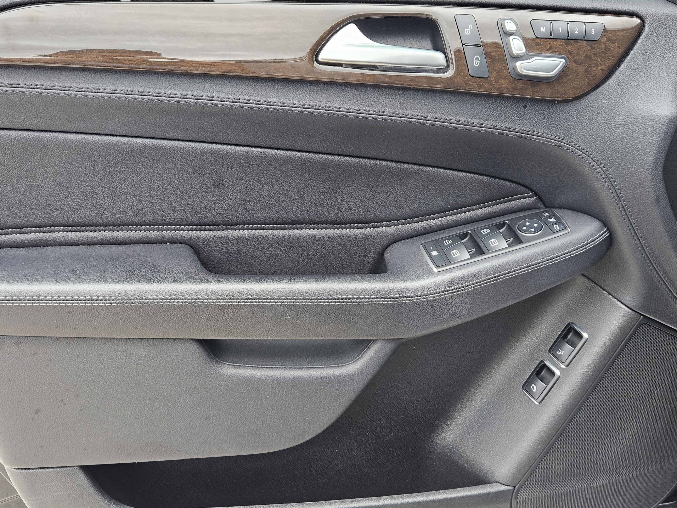 Certified 2017 Mercedes-Benz GLS 450 4MATIC image 19