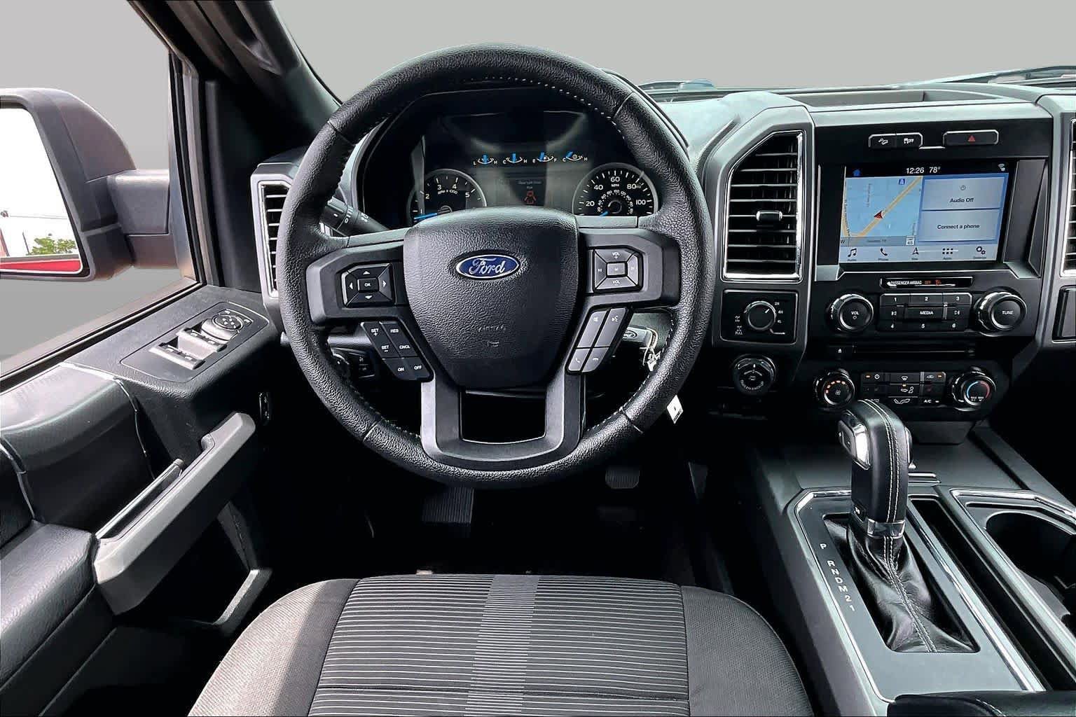 Used 2016 Ford F150 XLT w/ Equipment Group 302A Luxury AWD/4WD image 6