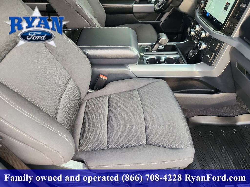 Used 2025 Ford F150 XLT w/ Equipment Group 302A MID image 10