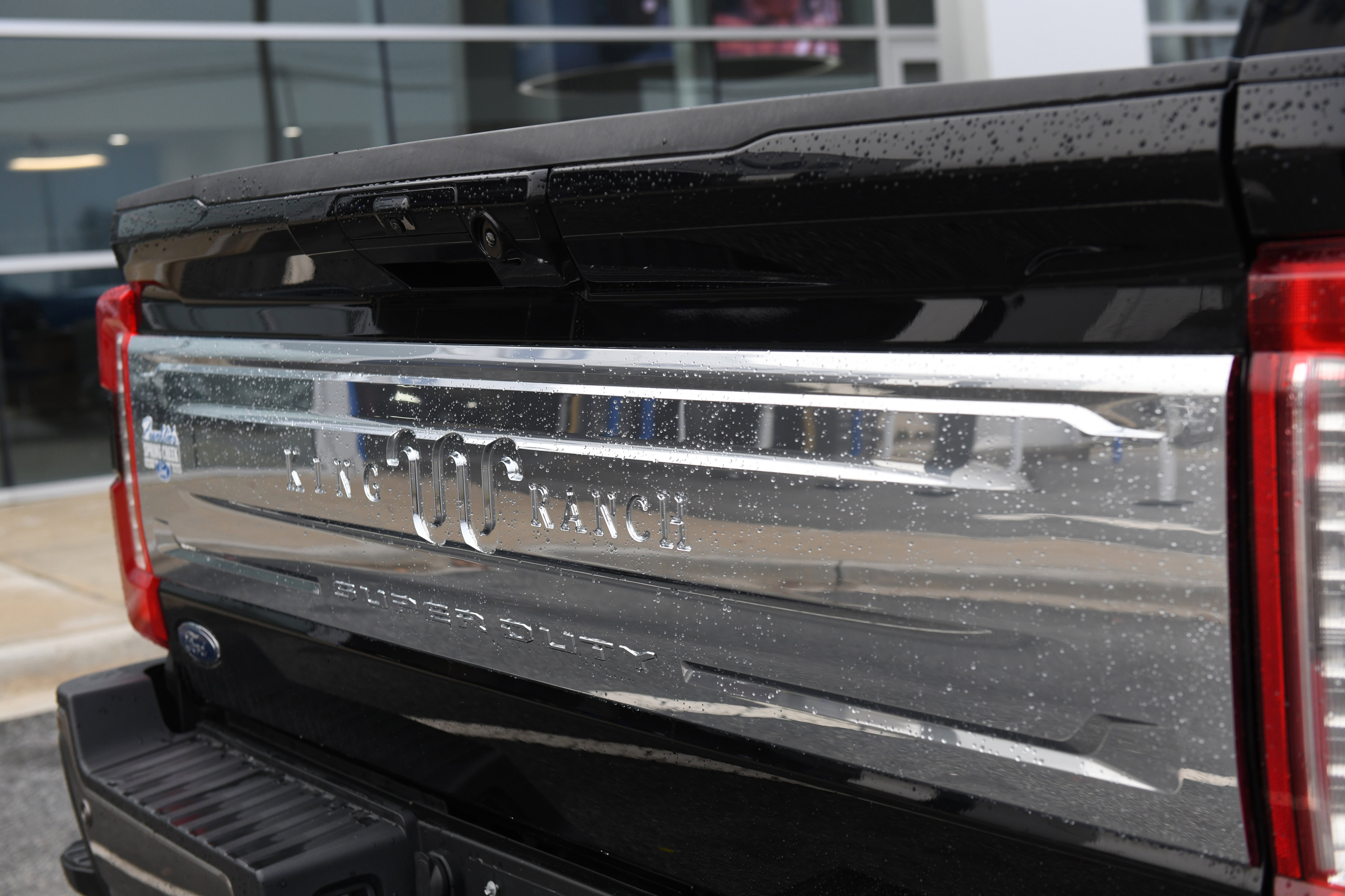 Used 2023 Ford F250 King Ranch image 17