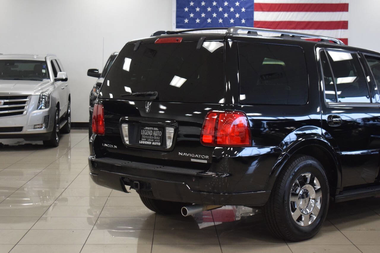 Used 2006 Lincoln Navigator Luxury image 10