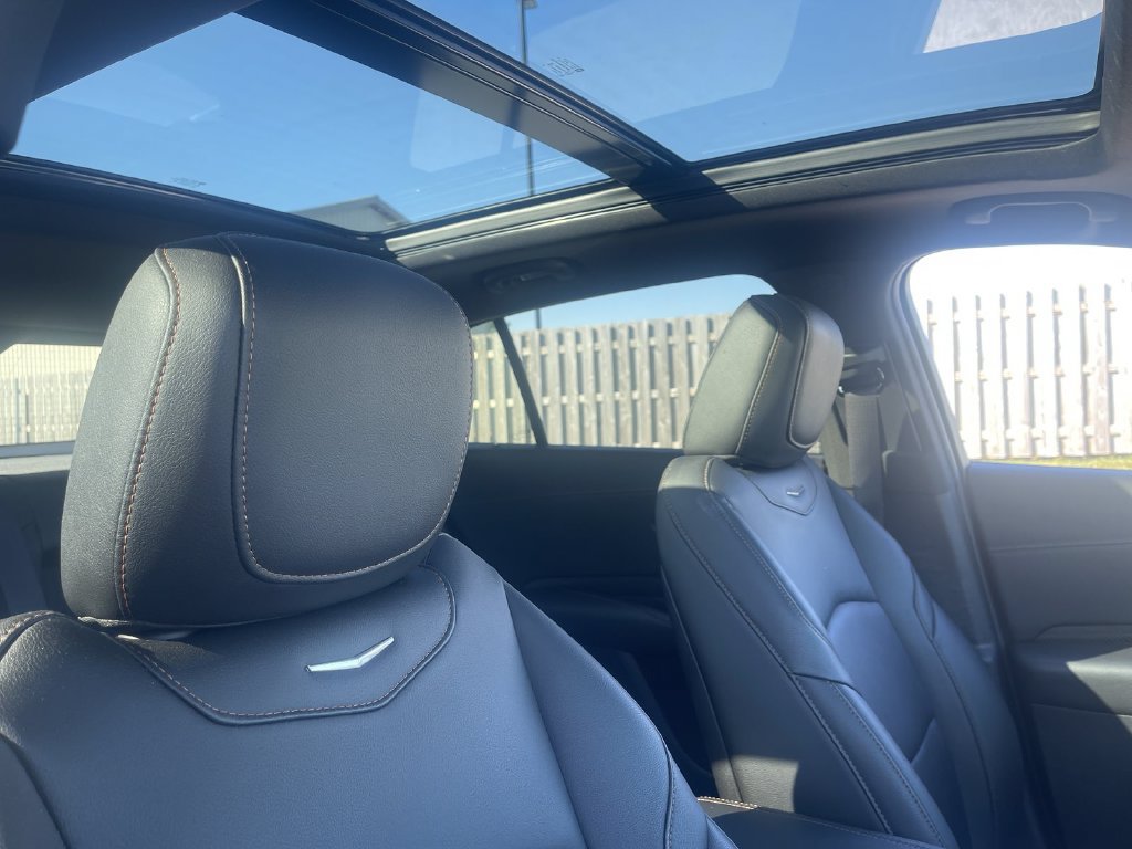 Used 2020 Cadillac XT4 Sport w/ Sun And Sound Package AWD/4WD image 31