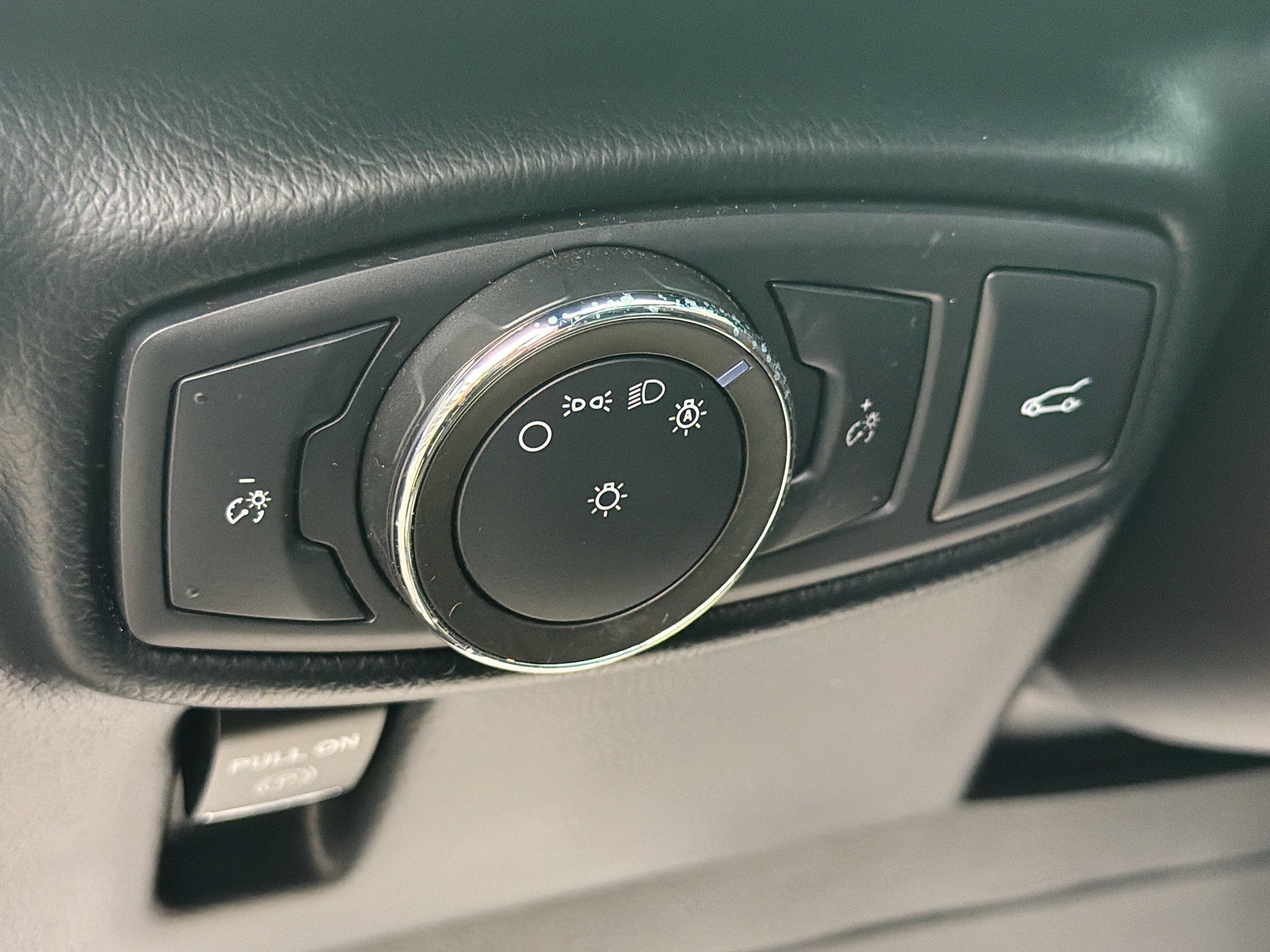 Used 2018 Lincoln MKX Reserve w/ Driver Assistance Package FWD image 10