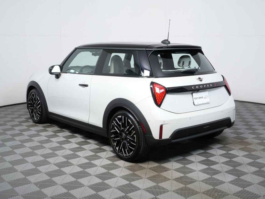 Used 2025 MINI Cooper S image 3