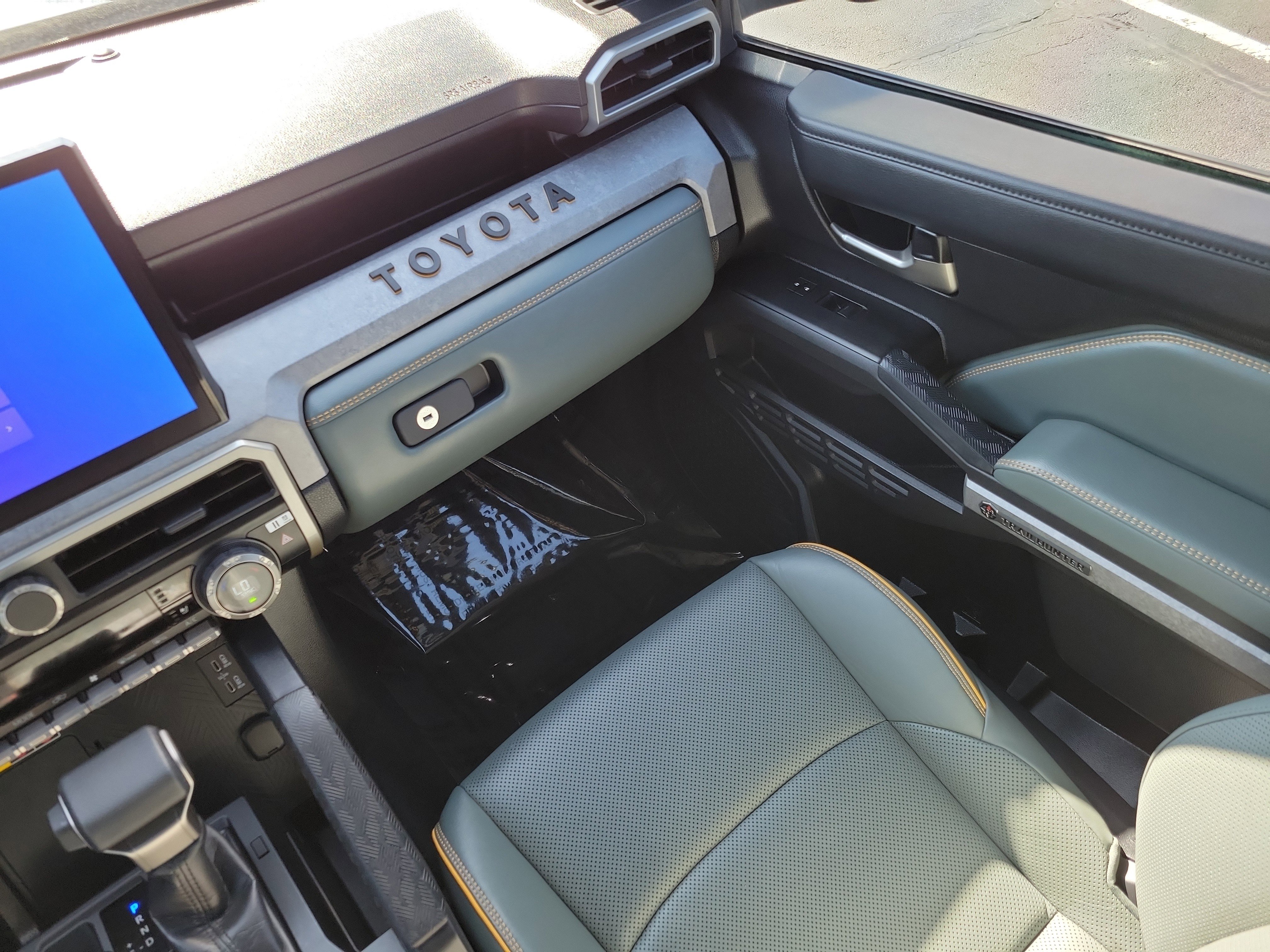 Certified 2024 Toyota Tacoma Trailhunter image 17