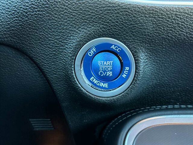 Used 2021 Dodge Challenger SXT image 26