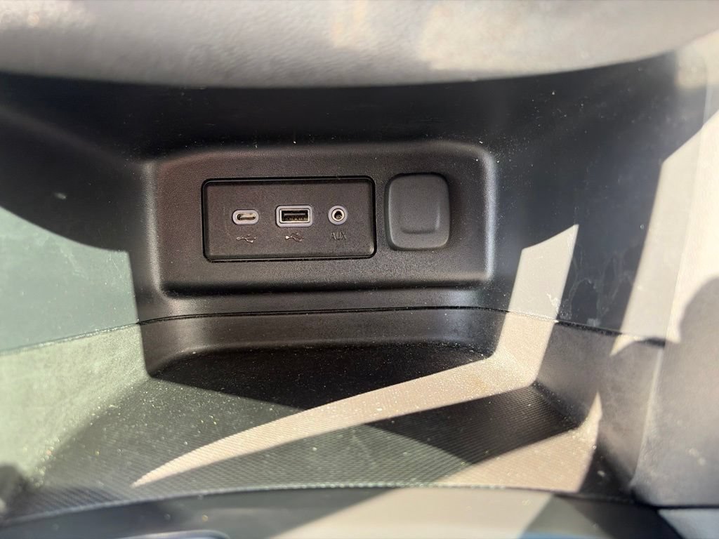 Used 2019 Chevrolet Equinox LT FWD image 31