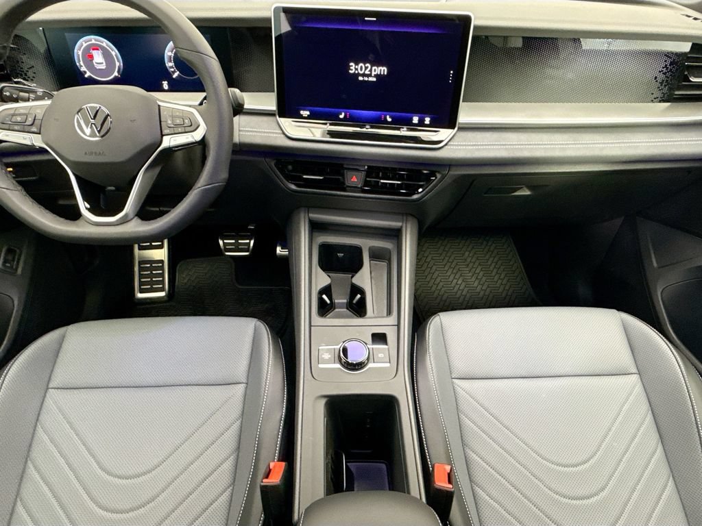 New 2026 Volkswagen Tiguan SE R-Line FWD image 13