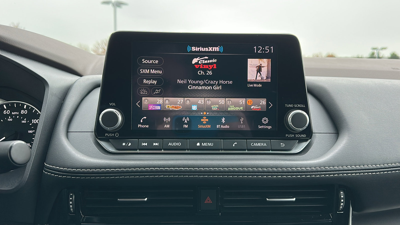 Certified 2022 Nissan Rogue SV image 17