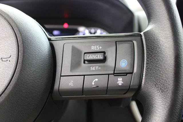 Certified 2022 Nissan Rogue SV FWD image 26