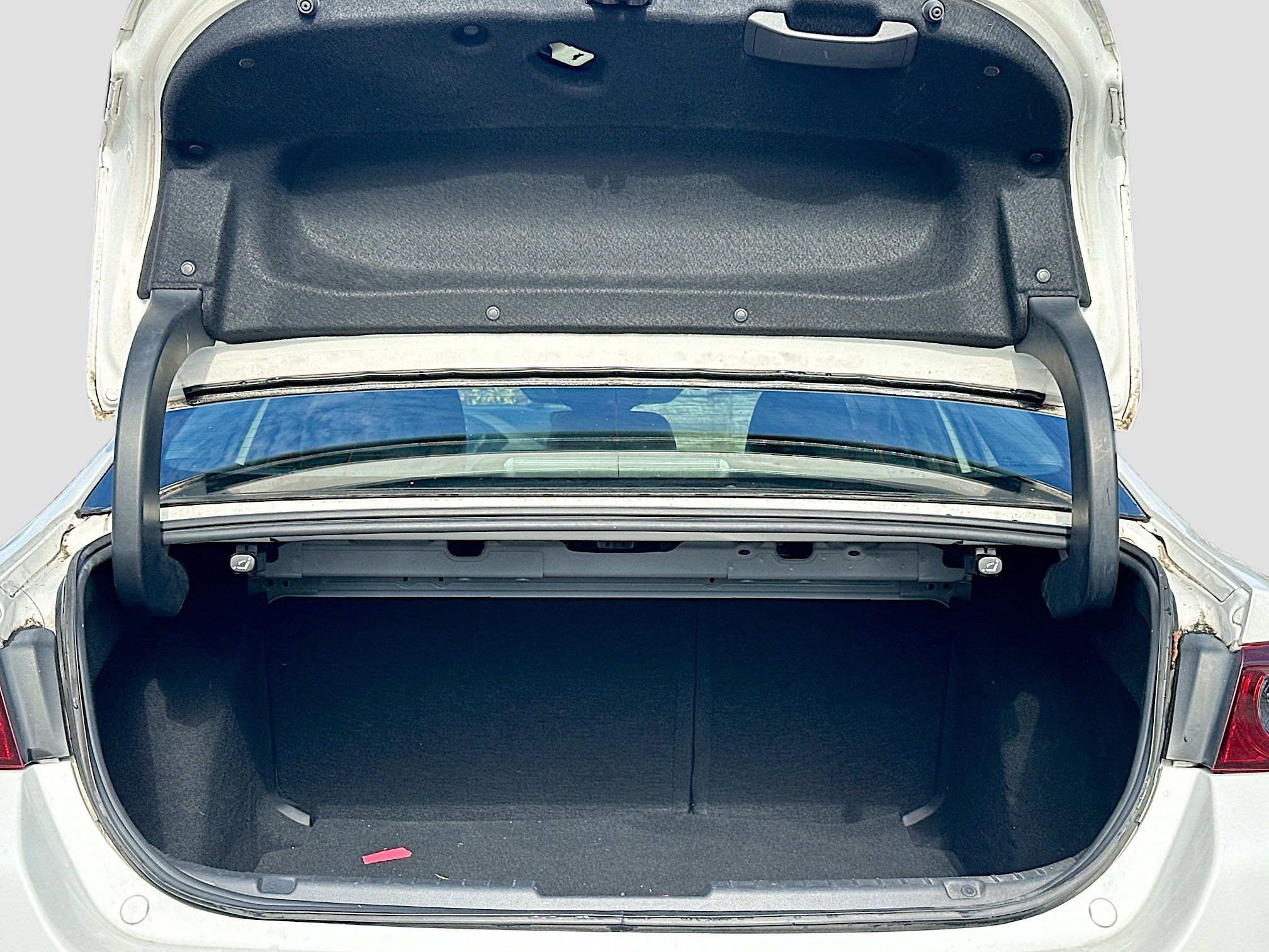 Used 2019 MAZDA MAZDA3 Sedan w/ Preferred Package image 25