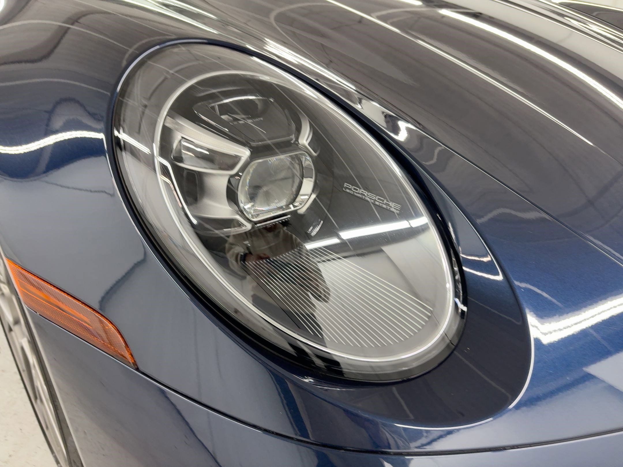 Used 2020 Porsche 911 Carrera S image 11