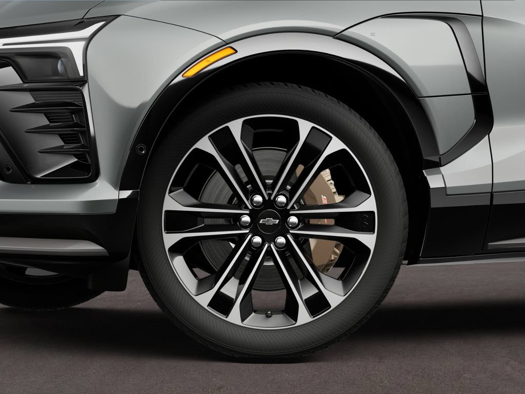 New 2026 Chevrolet Blazer EV SS w/ Performance Package AWD/4WD image 4