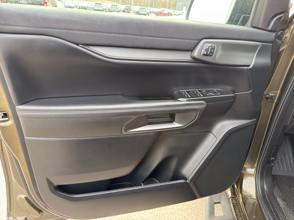 Used 2024 Ford Ranger Raptor AWD/4WD image 13