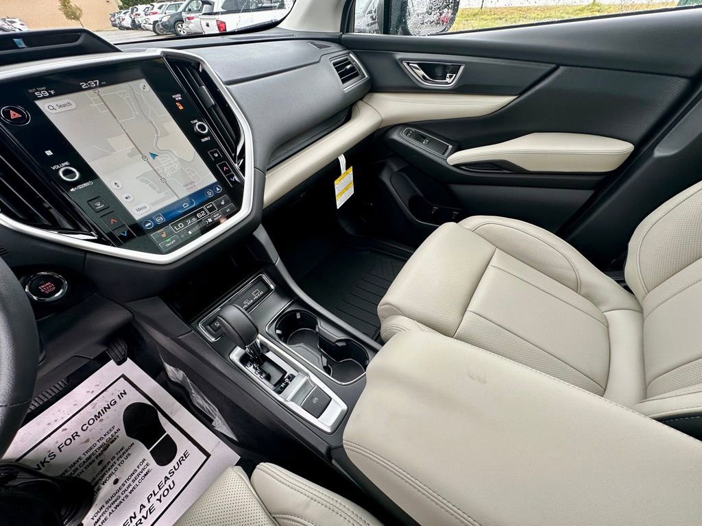 New 2025 Subaru Ascent Limited image 16