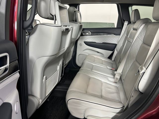 Used 2021 Jeep Grand Cherokee Summit AWD/4WD image 18