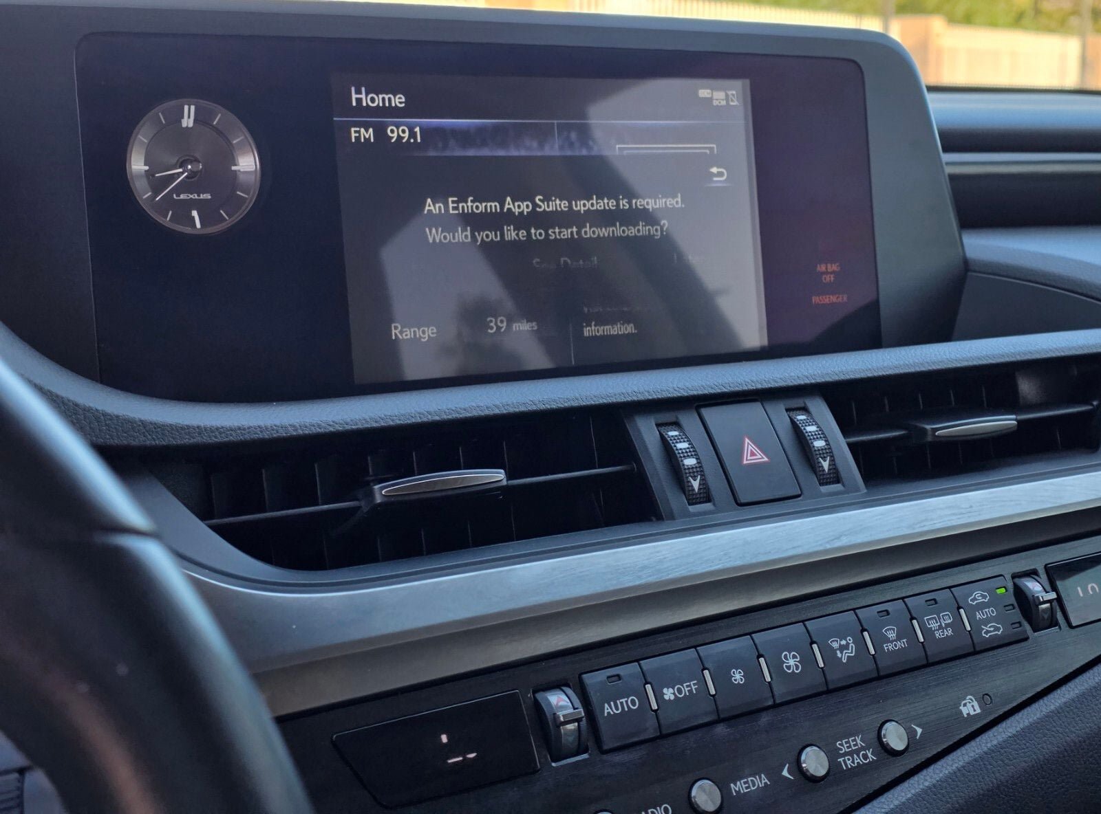 Used 2019 Lexus ES 350 w/ Accessory Package 2 FWD image 17