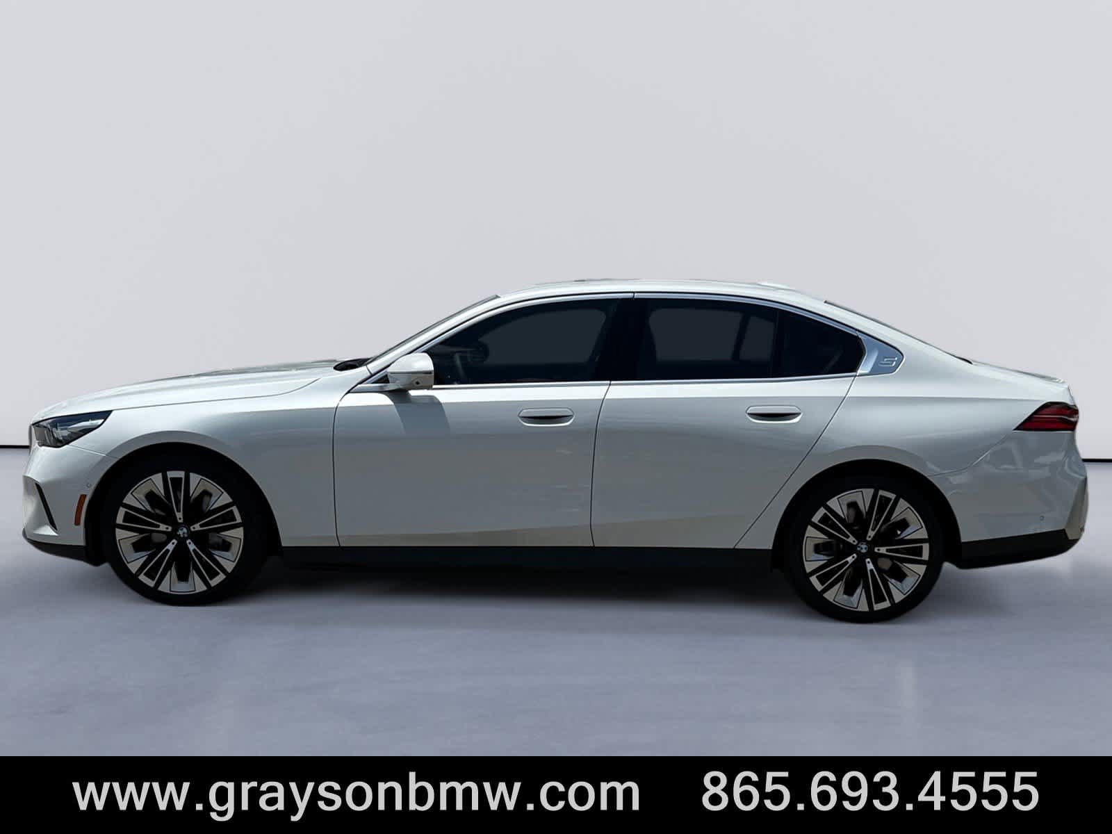 Used 2026 BMW 540i xDrive AWD/4WD image 6