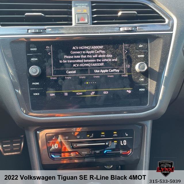 Used 2022 Volkswagen Tiguan SE R-Line image 14