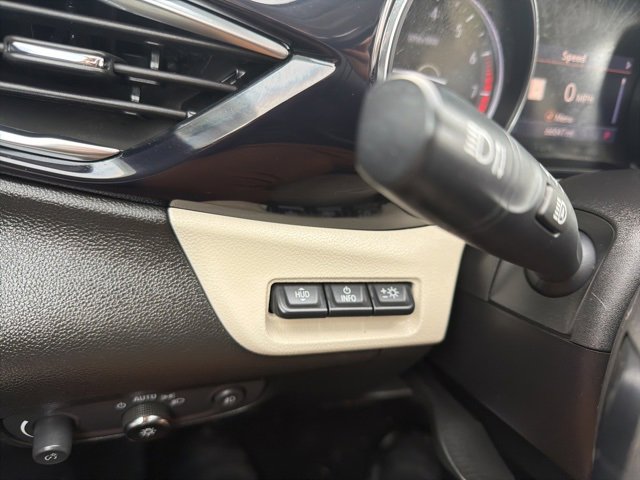 Certified 2021 Buick Encore GX Essence w/ Advanced Technology Package image 25