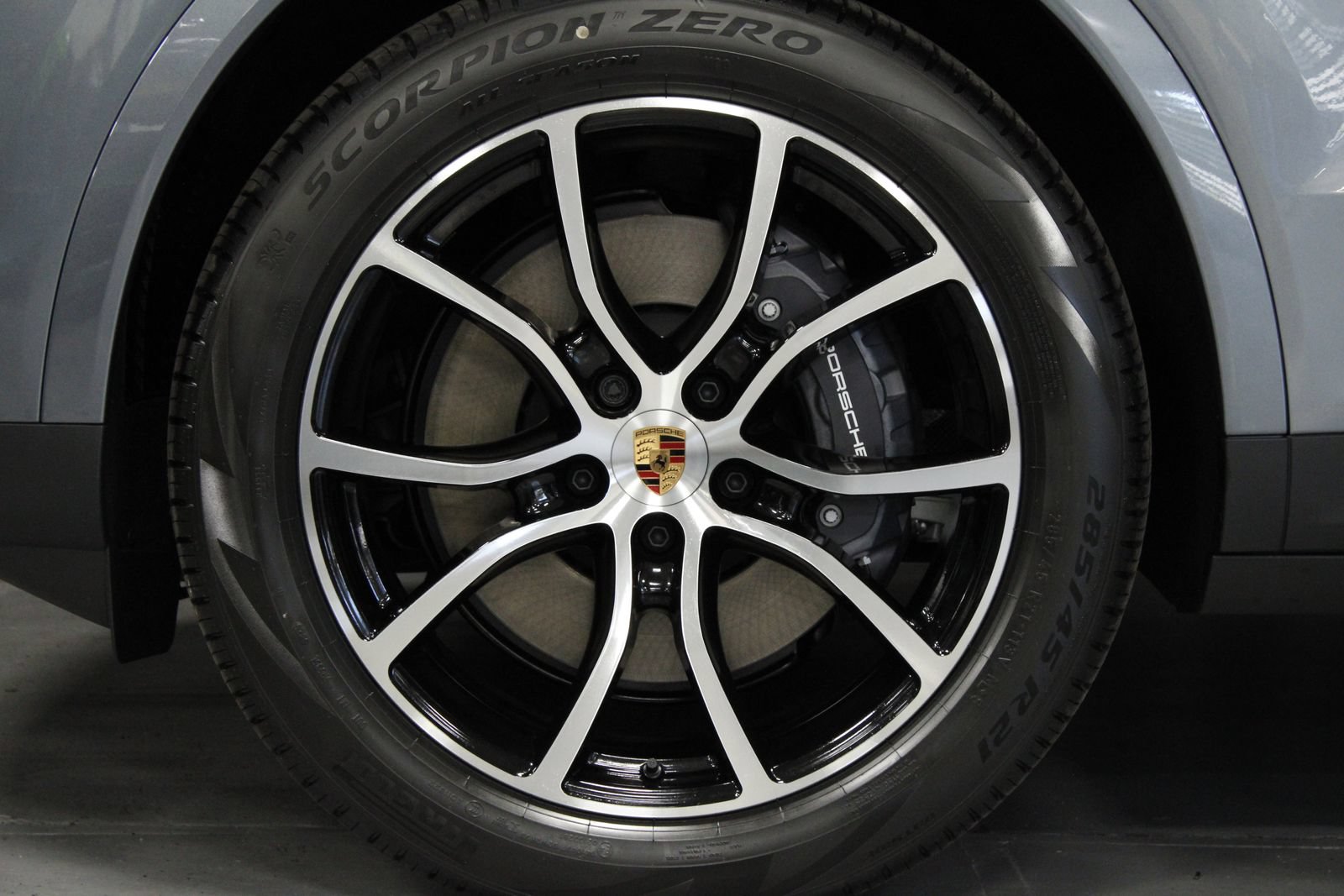 New 2026 Porsche Cayenne AWD/4WD image 9