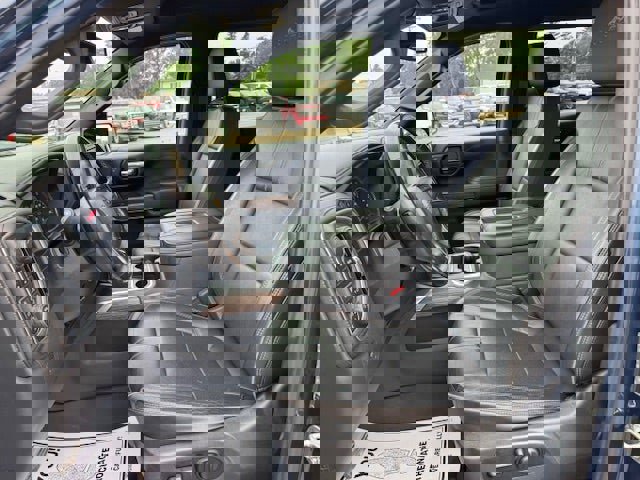 Used 2019 Chevrolet Silverado 1500 High Country w/ Safety Package II image 12