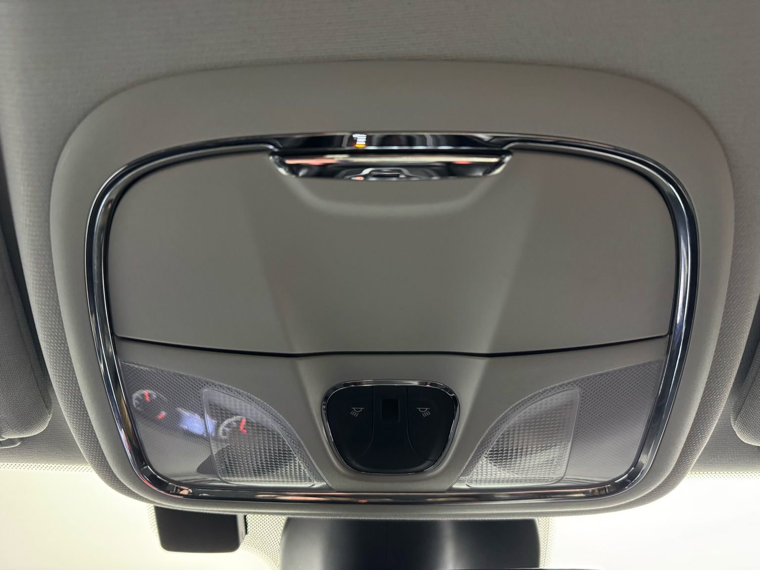 Used 2021 Jeep Cherokee Trailhawk w/ Comfort/Convenience Group image 24