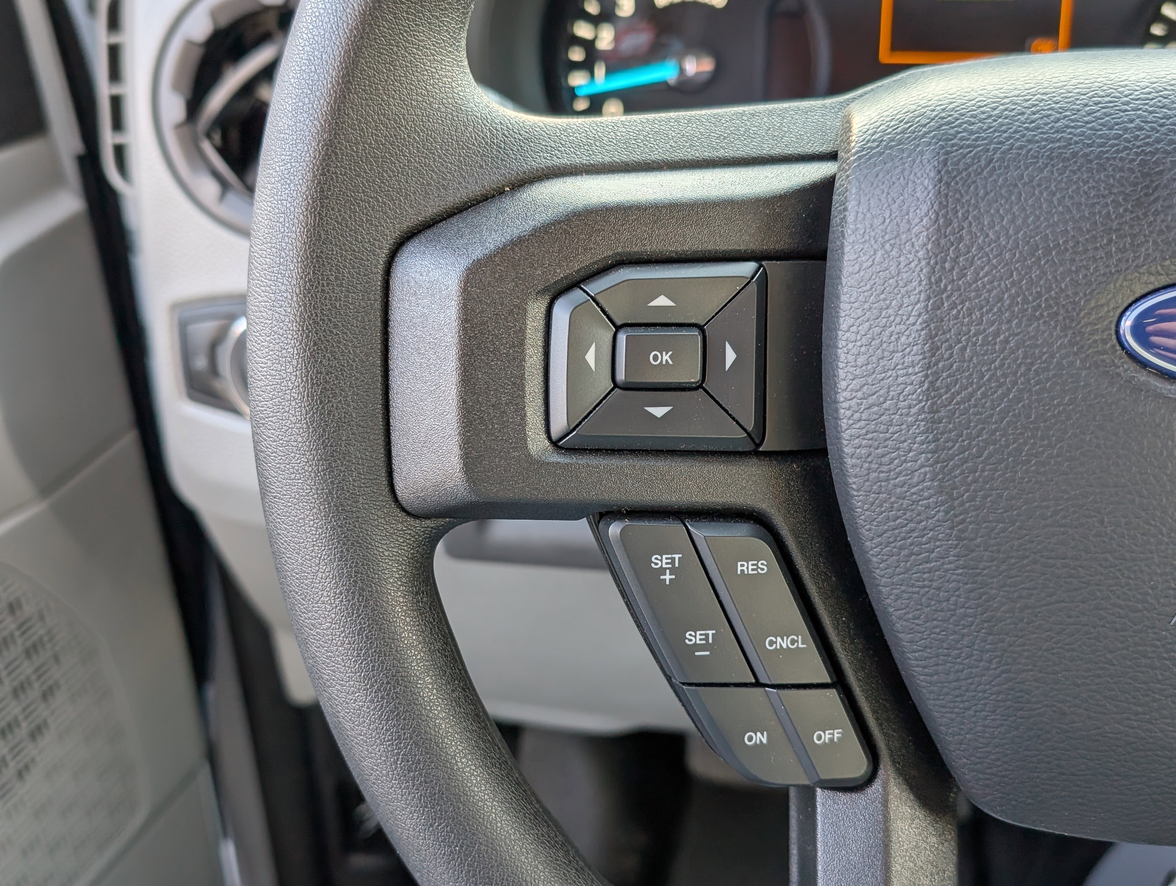 New 2026 Ford E-450 and Econoline 450 Super Duty w/ Power Equipment Group RWD image 25