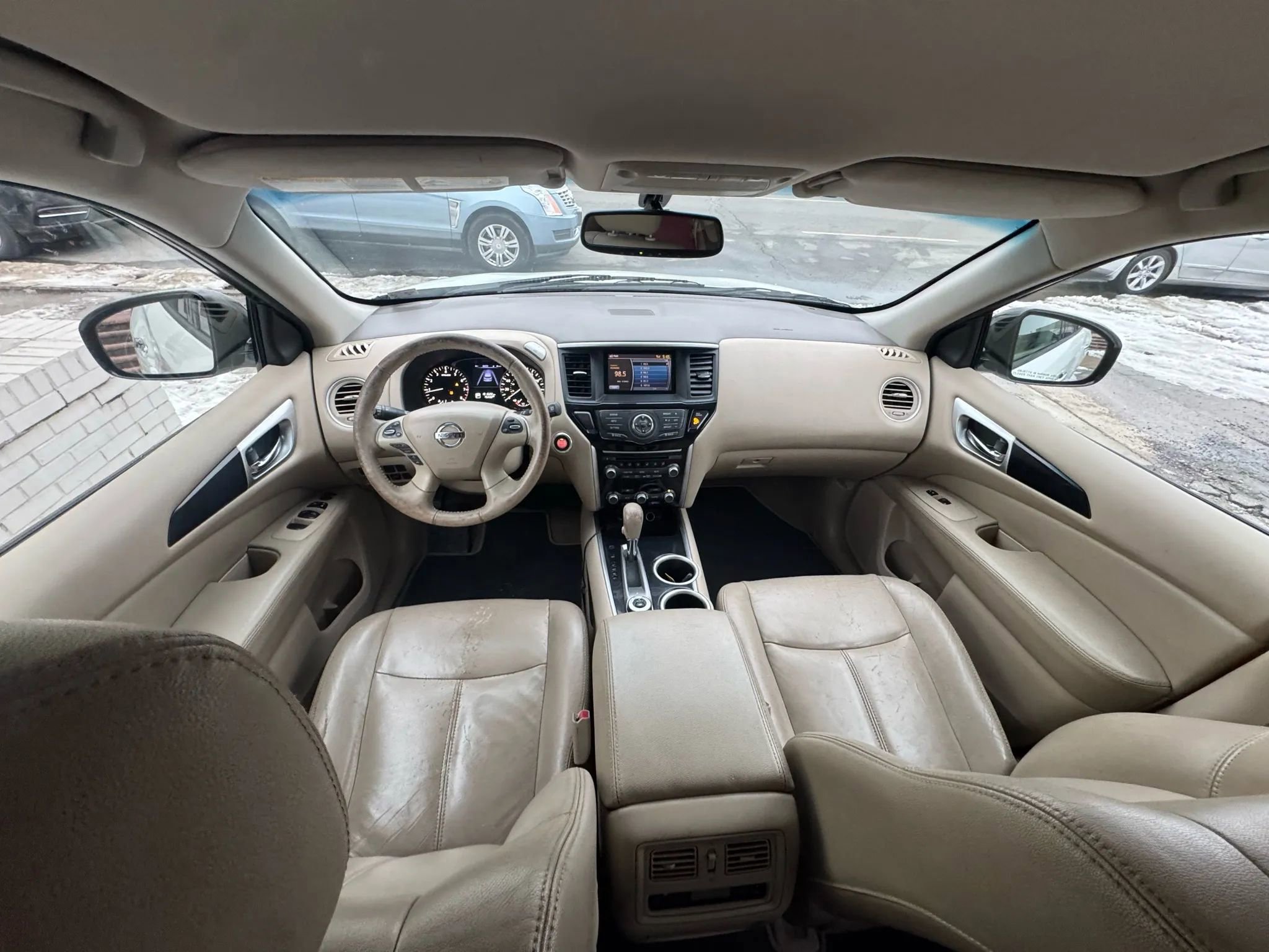 Used 2015 Nissan Pathfinder SV AWD/4WD image 35