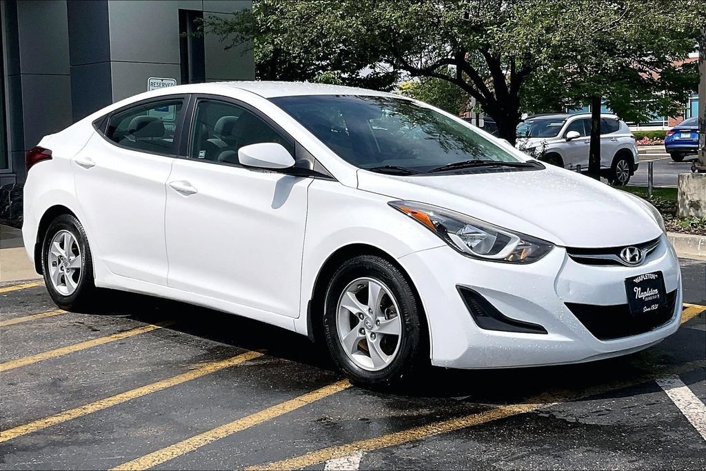 Used 2015 Hyundai Elantra SE FWD image 38