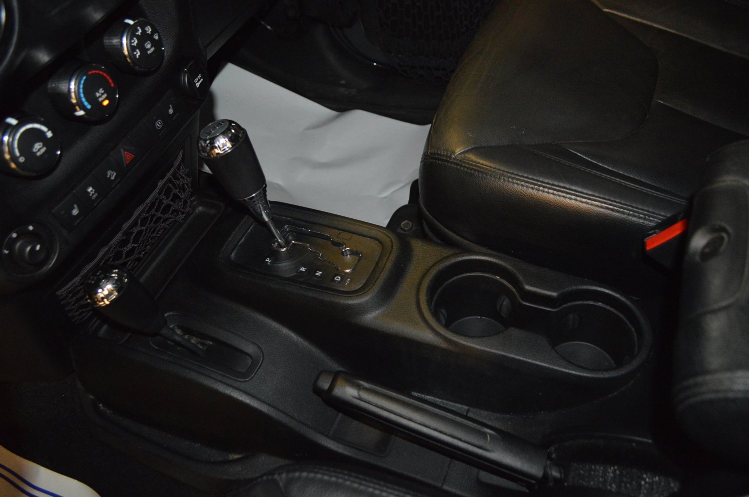 Used 2017 Jeep Wrangler Unlimited Sahara image 19