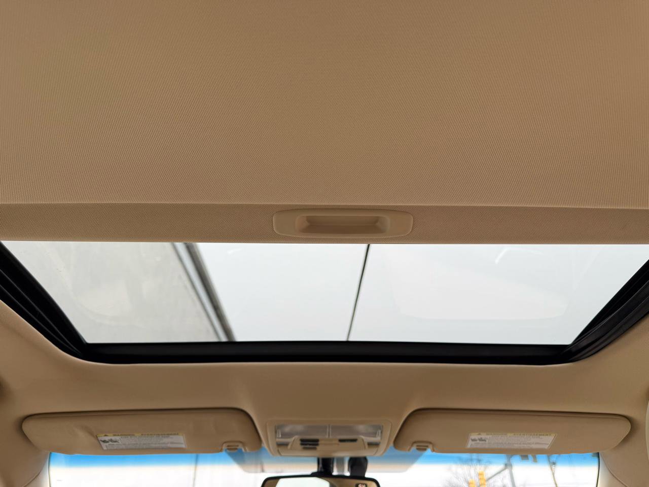 Used 2015 Toyota Avalon Limited w/ Technology Package image 33