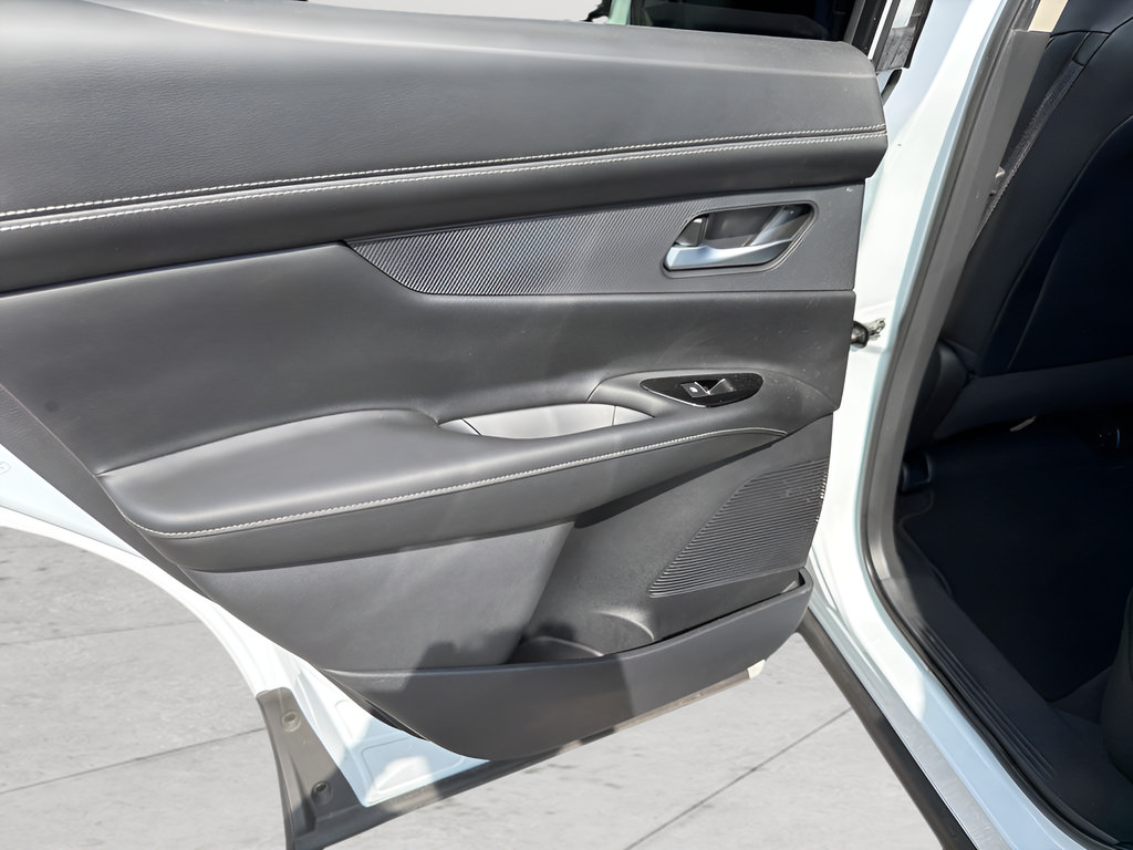 Certified 2025 Nissan Murano SL AWD/4WD image 20