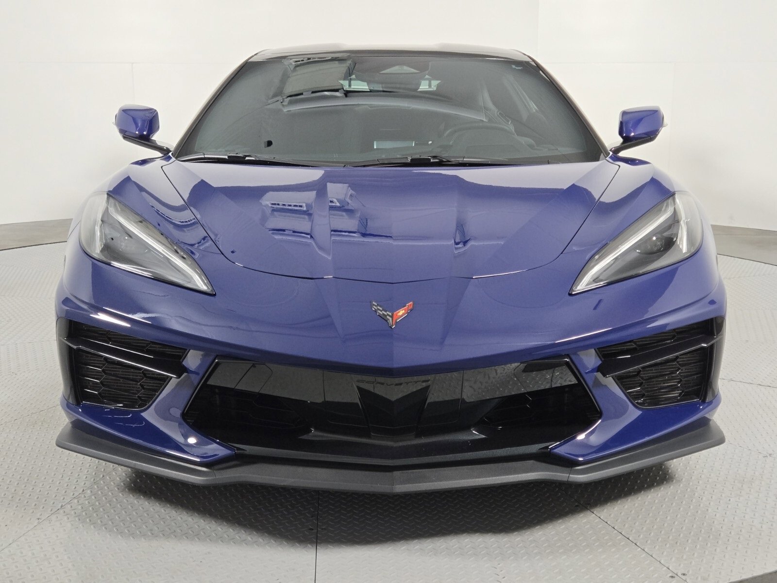 Used 2025 Chevrolet Corvette Stingray Coupe w/ Z51 Performance Package image 2