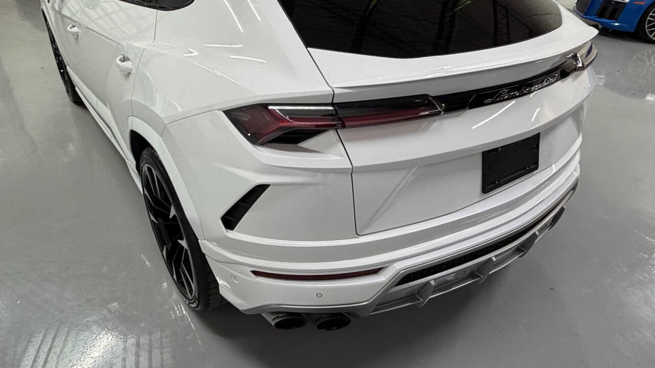 Used 2020 Lamborghini Urus AWD/4WD image 20